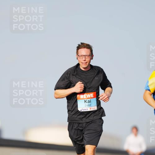 03.10.2026 - Köhlbrandbrückenlauf LAZAROV Photography http://msf.ph/oto/10690433 03.10.2026 09:46:18 Position 3 2462 meine-sportfotos.de