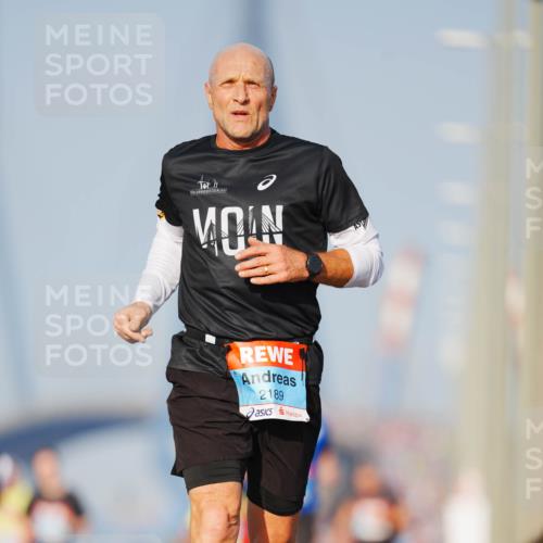 03.10.2026 - Köhlbrandbrückenlauf LAZAROV Photography http://msf.ph/oto/10690442 03.10.2026 09:46:19 Position 3 11, 2189 meine-sportfotos.de