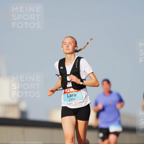 03.10.2026 - Köhlbrandbrückenlauf LAZAROV Photography http://msf.ph/oto/10690465 03.10.2026 09:46:28 Position 3 2300 meine-sportfotos.de