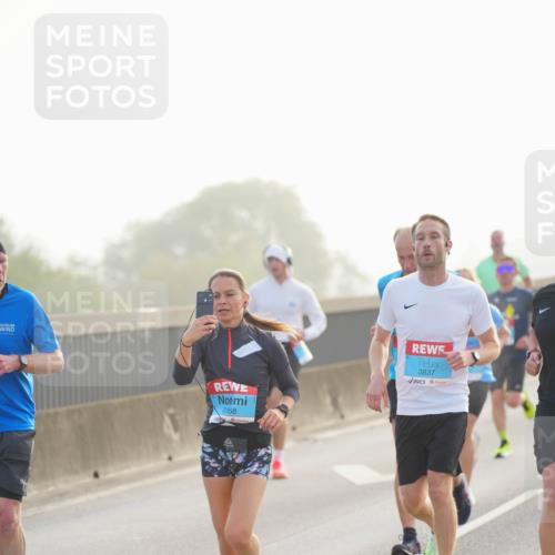 03.10.2026 - Köhlbrandbrückenlauf LAZAROV Photography http://msf.ph/oto/10697184 03.10.2026 09:15:53 Position 3 2368, 3837 meine-sportfotos.de