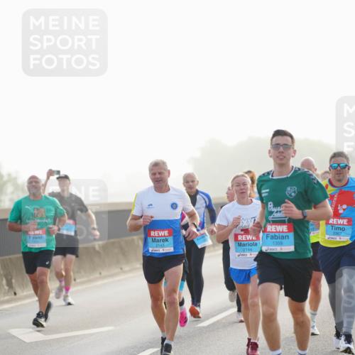 03.10.2026 - Köhlbrandbrückenlauf LAZAROV Photography http://msf.ph/oto/10697281 03.10.2026 09:16:05 Position 3 2143, 12, 2367, 2144, 1359 meine-sportfotos.de