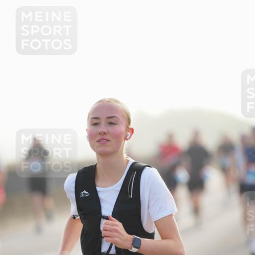 03.10.2026 - Köhlbrandbrückenlauf LAZAROV Photography http://msf.ph/oto/10697380 03.10.2026 09:16:20 Position 3 2300 meine-sportfotos.de