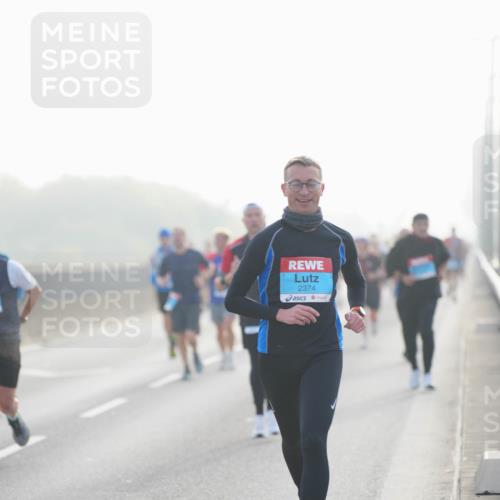 03.10.2026 - Köhlbrandbrückenlauf LAZAROV Photography http://msf.ph/oto/10697512 03.10.2026 09:16:39 Position 3 2374 meine-sportfotos.de