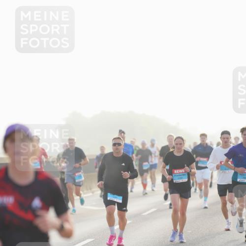 03.10.2026 - Köhlbrandbrückenlauf LAZAROV Photography http://msf.ph/oto/10697605 03.10.2026 09:16:50 Position 3 1600 meine-sportfotos.de