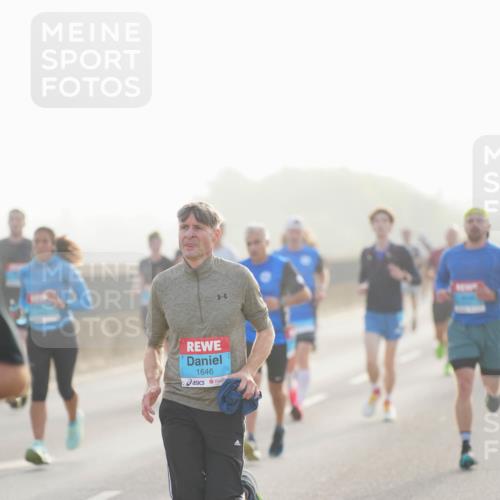 03.10.2026 - Köhlbrandbrückenlauf LAZAROV Photography http://msf.ph/oto/10697670 03.10.2026 09:17:01 Position 3 1646 meine-sportfotos.de
