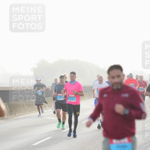 03.10.2026 - Köhlbrandbrückenlauf LAZAROV Photography http://msf.ph/oto/10697776 03.10.2026 09:17:13 Position 3 1940, 13 meine-sportfotos.de