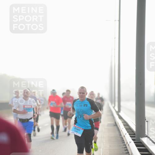 03.10.2026 - Köhlbrandbrückenlauf LAZAROV Photography http://msf.ph/oto/10697787 03.10.2026 09:17:15 Position 3 2380 meine-sportfotos.de