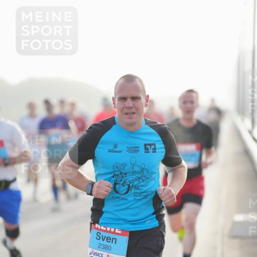 03.10.2026 - Köhlbrandbrückenlauf LAZAROV Photography http://msf.ph/oto/10697791 03.10.2026 09:17:18 Position 3 8, 2016, 16, 2380 meine-sportfotos.de