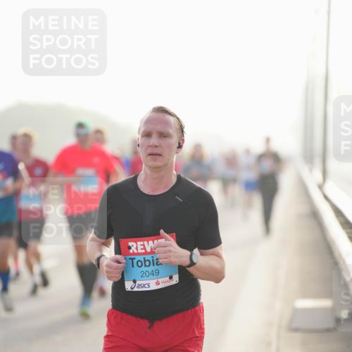 03.10.2026 - Köhlbrandbrückenlauf LAZAROV Photography http://msf.ph/oto/10697804 03.10.2026 09:17:19 Position 3 2049 meine-sportfotos.de