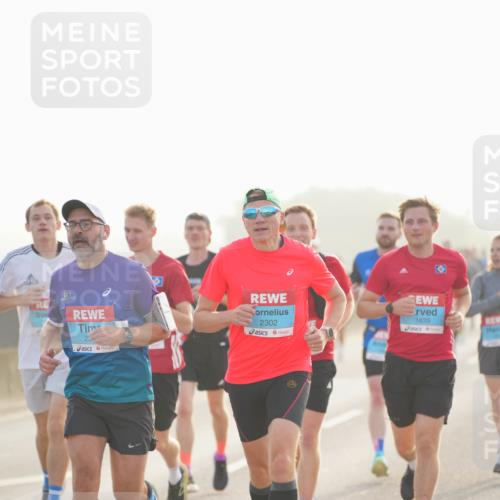 03.10.2026 - Köhlbrandbrückenlauf LAZAROV Photography http://msf.ph/oto/10697821 03.10.2026 09:17:22 Position 3 1639, 2302 meine-sportfotos.de