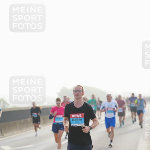 03.10.2026 - Köhlbrandbrückenlauf LAZAROV Photography http://msf.ph/oto/10697862 03.10.2026 09:17:28 Position 3 2712 meine-sportfotos.de