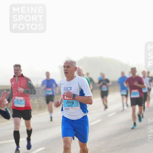 03.10.2026 - Köhlbrandbrückenlauf LAZAROV Photography http://msf.ph/oto/10697883 03.10.2026 09:17:31 Position 3 1682 meine-sportfotos.de