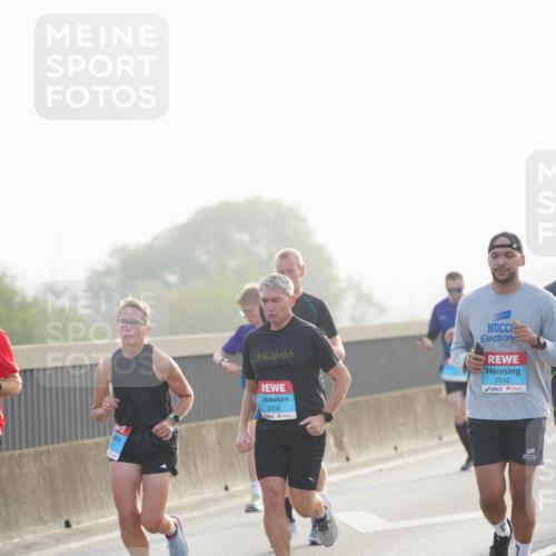 03.10.2026 - Köhlbrandbrückenlauf LAZAROV Photography http://msf.ph/oto/10698114 03.10.2026 09:18:04 Position 3 2308, 2042 meine-sportfotos.de