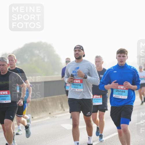 03.10.2026 - Köhlbrandbrückenlauf LAZAROV Photography http://msf.ph/oto/10698124 03.10.2026 09:18:05 Position 3 2308, 2042, 1648, 2532 meine-sportfotos.de