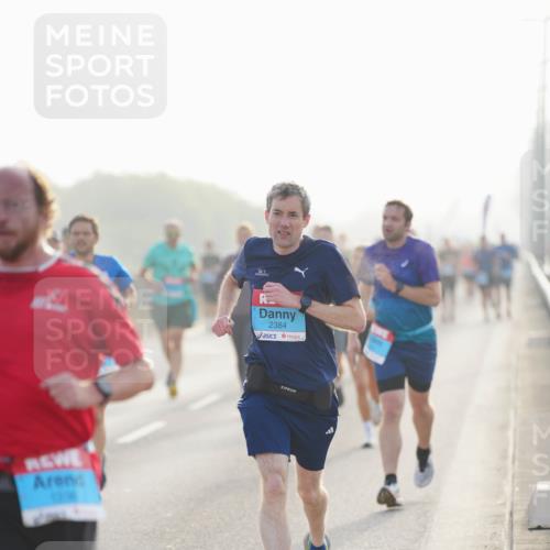 03.10.2026 - Köhlbrandbrückenlauf LAZAROV Photography http://msf.ph/oto/10698196 03.10.2026 09:18:14 Position 3 2384 meine-sportfotos.de