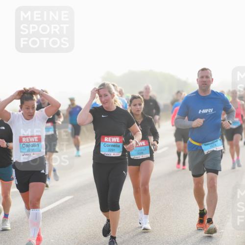 03.10.2026 - Köhlbrandbrückenlauf LAZAROV Photography http://msf.ph/oto/10698368 03.10.2026 09:18:34 Position 3 2281, 2291, 3828, 1674 meine-sportfotos.de
