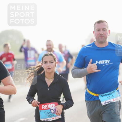 03.10.2026 - Köhlbrandbrückenlauf LAZAROV Photography http://msf.ph/oto/10698389 03.10.2026 09:18:36 Position 3 3828, 1674 meine-sportfotos.de