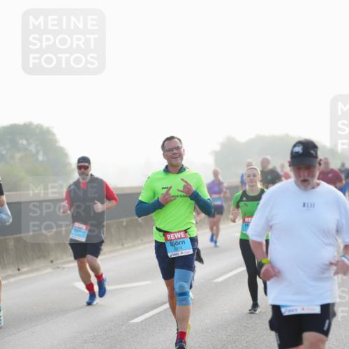 03.10.2026 - Köhlbrandbrückenlauf LAZAROV Photography http://msf.ph/oto/10698490 03.10.2026 09:18:49 Position 3 2074 meine-sportfotos.de