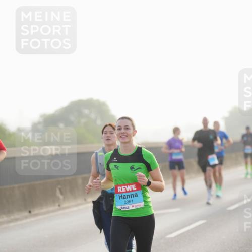 03.10.2026 - Köhlbrandbrückenlauf LAZAROV Photography http://msf.ph/oto/10698495 03.10.2026 09:18:51 Position 3 2051 meine-sportfotos.de