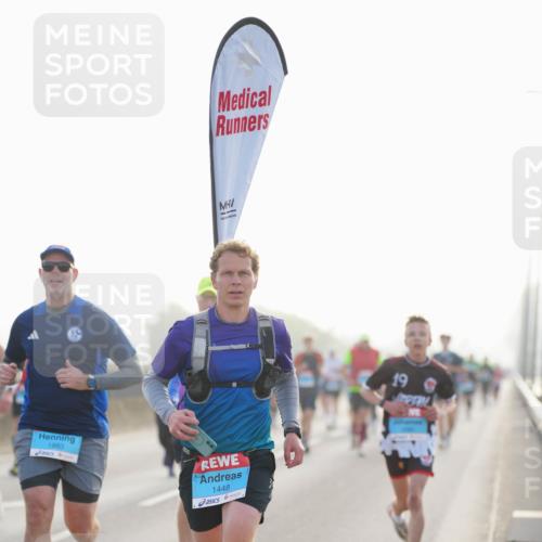03.10.2026 - Köhlbrandbrückenlauf LAZAROV Photography http://msf.ph/oto/10698519 03.10.2026 09:18:57 Position 3 1883, 1448, 19 meine-sportfotos.de