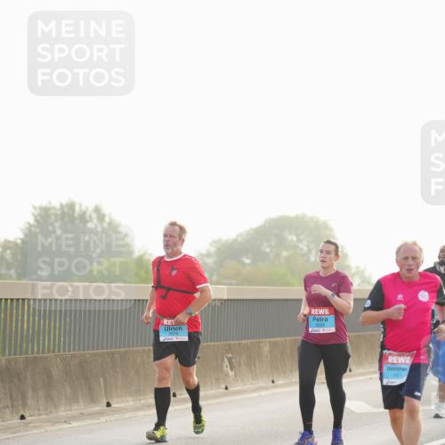 03.10.2026 - Köhlbrandbrückenlauf LAZAROV Photography http://msf.ph/oto/10698550 03.10.2026 09:19:01 Position 3 2078, 2669, 1839 meine-sportfotos.de