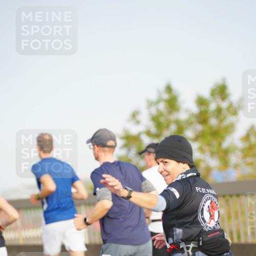 03.10.2026 - Köhlbrandbrückenlauf LAZAROV Photography http://msf.ph/oto/10698878 03.10.2026 09:19:39 Position 3  meine-sportfotos.de