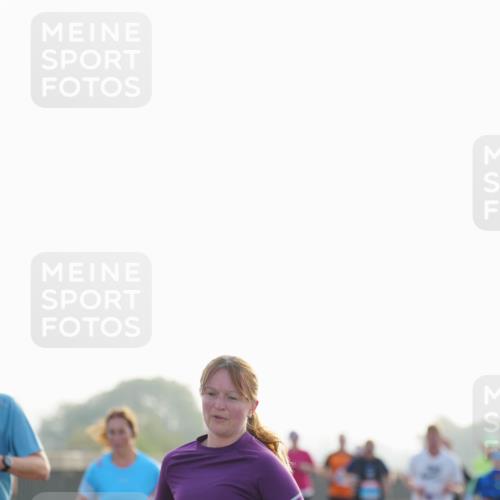 03.10.2026 - Köhlbrandbrückenlauf LAZAROV Photography http://msf.ph/oto/10698917 03.10.2026 09:19:43 Position 3 1090 meine-sportfotos.de