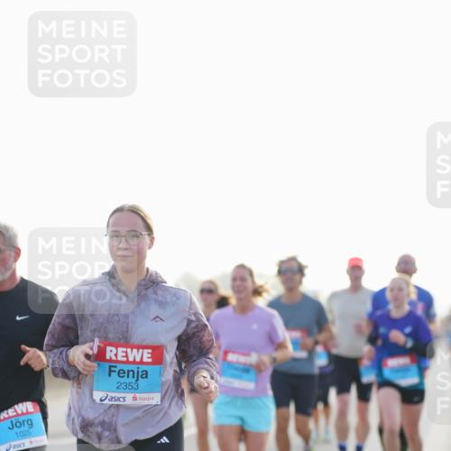 03.10.2026 - Köhlbrandbrückenlauf LAZAROV Photography http://msf.ph/oto/10698964 03.10.2026 09:19:49 Position 3 1025, 2353 meine-sportfotos.de