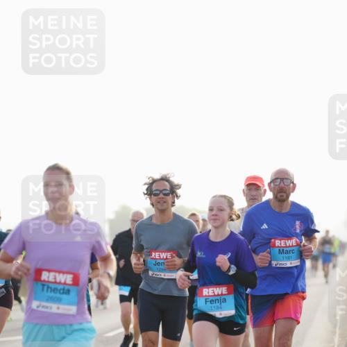 03.10.2026 - Köhlbrandbrückenlauf LAZAROV Photography http://msf.ph/oto/10698980 03.10.2026 09:19:51 Position 3 2609, 1286, 1184, 1181 meine-sportfotos.de