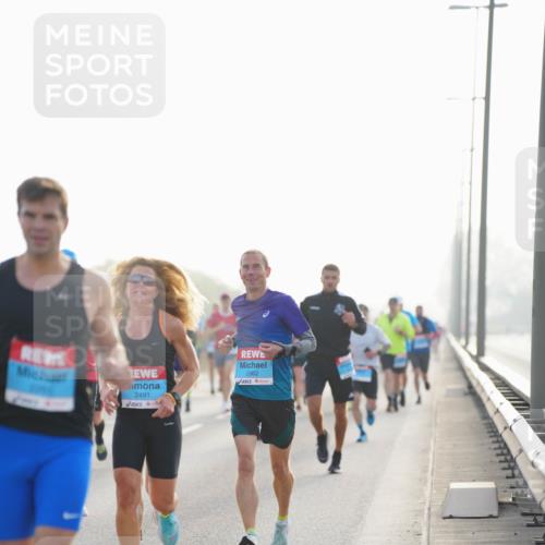 03.10.2026 - Köhlbrandbrückenlauf LAZAROV Photography http://msf.ph/oto/10699073 03.10.2026 09:20:04 Position 3 2491, 2962 meine-sportfotos.de