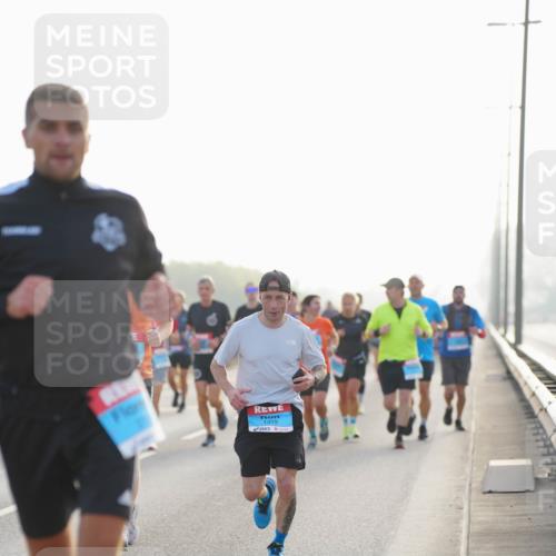 03.10.2026 - Köhlbrandbrückenlauf LAZAROV Photography http://msf.ph/oto/10699126 03.10.2026 09:20:10 Position 3 1319 meine-sportfotos.de