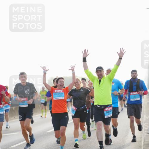 03.10.2026 - Köhlbrandbrückenlauf LAZAROV Photography http://msf.ph/oto/10699147 03.10.2026 09:20:14 Position 3 2335, 1208, 2553, 2471, 3757 meine-sportfotos.de