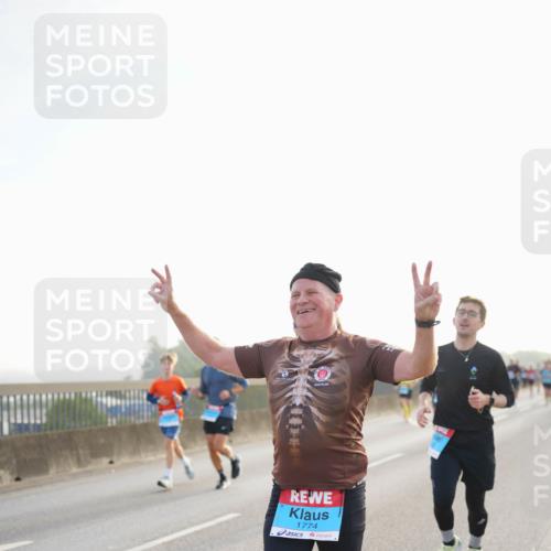 03.10.2026 - Köhlbrandbrückenlauf LAZAROV Photography http://msf.ph/oto/10699183 03.10.2026 09:20:19 Position 3 1774 meine-sportfotos.de