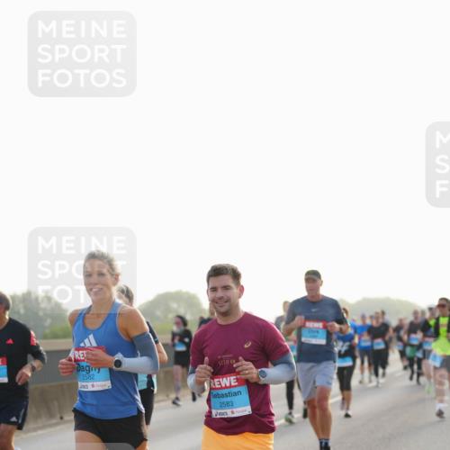 03.10.2026 - Köhlbrandbrückenlauf LAZAROV Photography http://msf.ph/oto/10699251 03.10.2026 09:20:26 Position 3 2582, 42, 195, 2583 meine-sportfotos.de