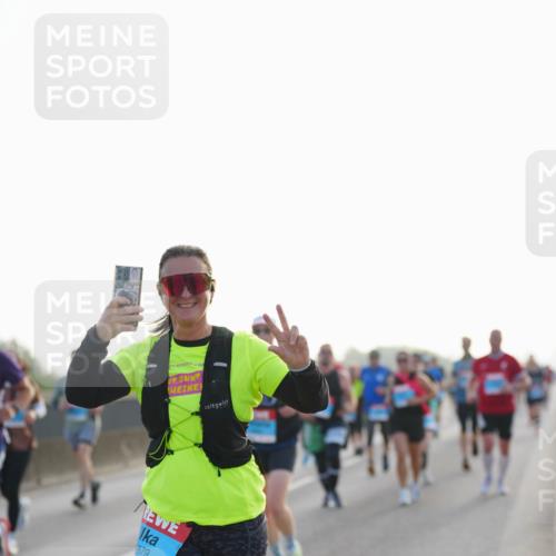 03.10.2026 - Köhlbrandbrückenlauf LAZAROV Photography http://msf.ph/oto/10699286 03.10.2026 09:20:31 Position 3 879 meine-sportfotos.de