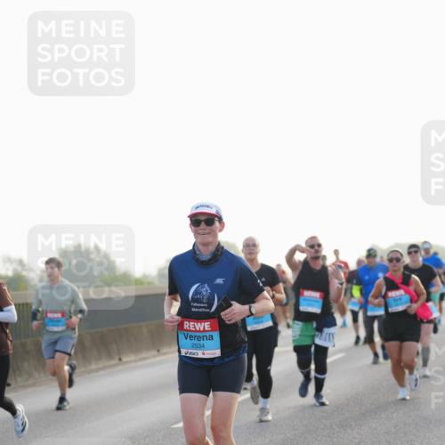 03.10.2026 - Köhlbrandbrückenlauf LAZAROV Photography http://msf.ph/oto/10699296 03.10.2026 09:20:32 Position 3 2534 meine-sportfotos.de