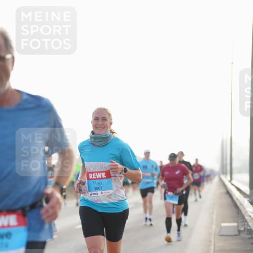 03.10.2026 - Köhlbrandbrückenlauf LAZAROV Photography http://msf.ph/oto/10699392 03.10.2026 09:20:43 Position 3 3867 meine-sportfotos.de