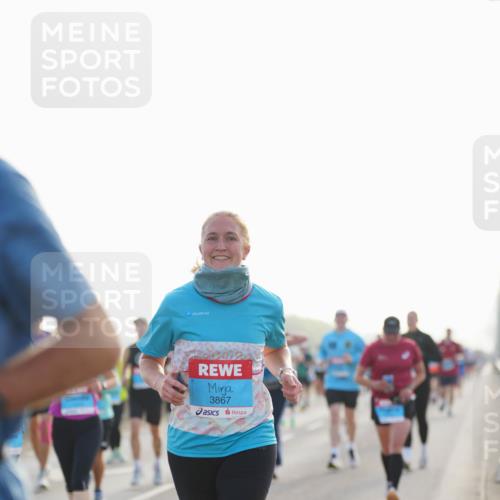 03.10.2026 - Köhlbrandbrückenlauf LAZAROV Photography http://msf.ph/oto/10699397 03.10.2026 09:20:43 Position 3 3867 meine-sportfotos.de