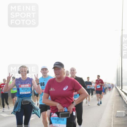 03.10.2026 - Köhlbrandbrückenlauf LAZAROV Photography http://msf.ph/oto/10699429 03.10.2026 09:20:46 Position 3 2736, 66, 529, 2754 meine-sportfotos.de
