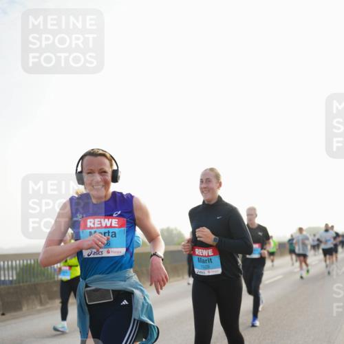 03.10.2026 - Köhlbrandbrückenlauf LAZAROV Photography http://msf.ph/oto/10699451 03.10.2026 09:20:49 Position 3 1529 meine-sportfotos.de