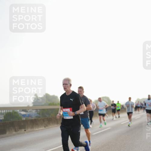 03.10.2026 - Köhlbrandbrückenlauf LAZAROV Photography http://msf.ph/oto/10699457 03.10.2026 09:20:50 Position 3 2931 meine-sportfotos.de