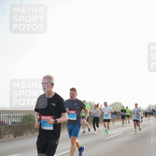 03.10.2026 - Köhlbrandbrückenlauf LAZAROV Photography http://msf.ph/oto/10699461 03.10.2026 09:20:51 Position 3 2931, 3033 meine-sportfotos.de