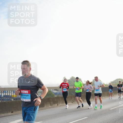 03.10.2026 - Köhlbrandbrückenlauf LAZAROV Photography http://msf.ph/oto/10699468 03.10.2026 09:20:51 Position 3 3033 meine-sportfotos.de