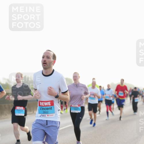 03.10.2026 - Köhlbrandbrückenlauf LAZAROV Photography http://msf.ph/oto/10699566 03.10.2026 09:21:07 Position 3 2852 meine-sportfotos.de