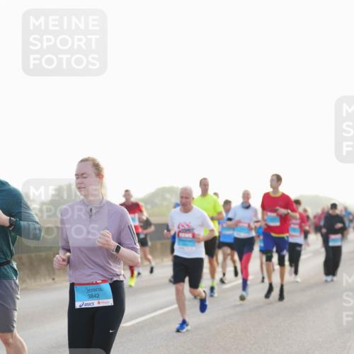 03.10.2026 - Köhlbrandbrückenlauf LAZAROV Photography http://msf.ph/oto/10699577 03.10.2026 09:21:08 Position 3 3842 meine-sportfotos.de