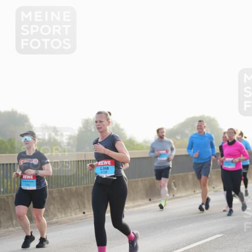 03.10.2026 - Köhlbrandbrückenlauf LAZAROV Photography http://msf.ph/oto/10699640 03.10.2026 09:21:14 Position 3 1783, 2738 meine-sportfotos.de