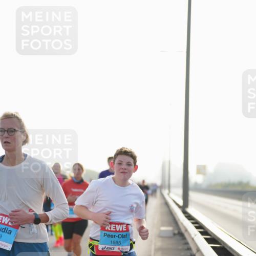 03.10.2026 - Köhlbrandbrückenlauf LAZAROV Photography http://msf.ph/oto/10699888 03.10.2026 09:21:43 Position 3 9, 1595 meine-sportfotos.de