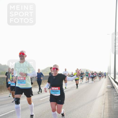 03.10.2026 - Köhlbrandbrückenlauf LAZAROV Photography http://msf.ph/oto/10699956 03.10.2026 09:21:50 Position 3 1965, 1964 meine-sportfotos.de