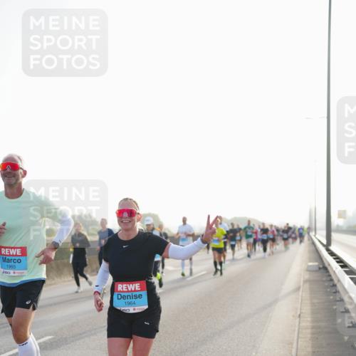 03.10.2026 - Köhlbrandbrückenlauf LAZAROV Photography http://msf.ph/oto/10699962 03.10.2026 09:21:51 Position 3 1965, 1964 meine-sportfotos.de