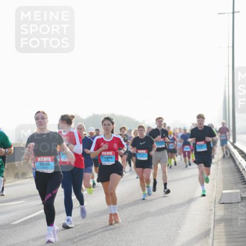 03.10.2026 - Köhlbrandbrückenlauf LAZAROV Photography http://msf.ph/oto/10699993 03.10.2026 09:21:56 Position 3 2698, 2848 meine-sportfotos.de